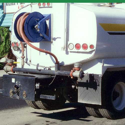Lorry mounted hose reel used for construction